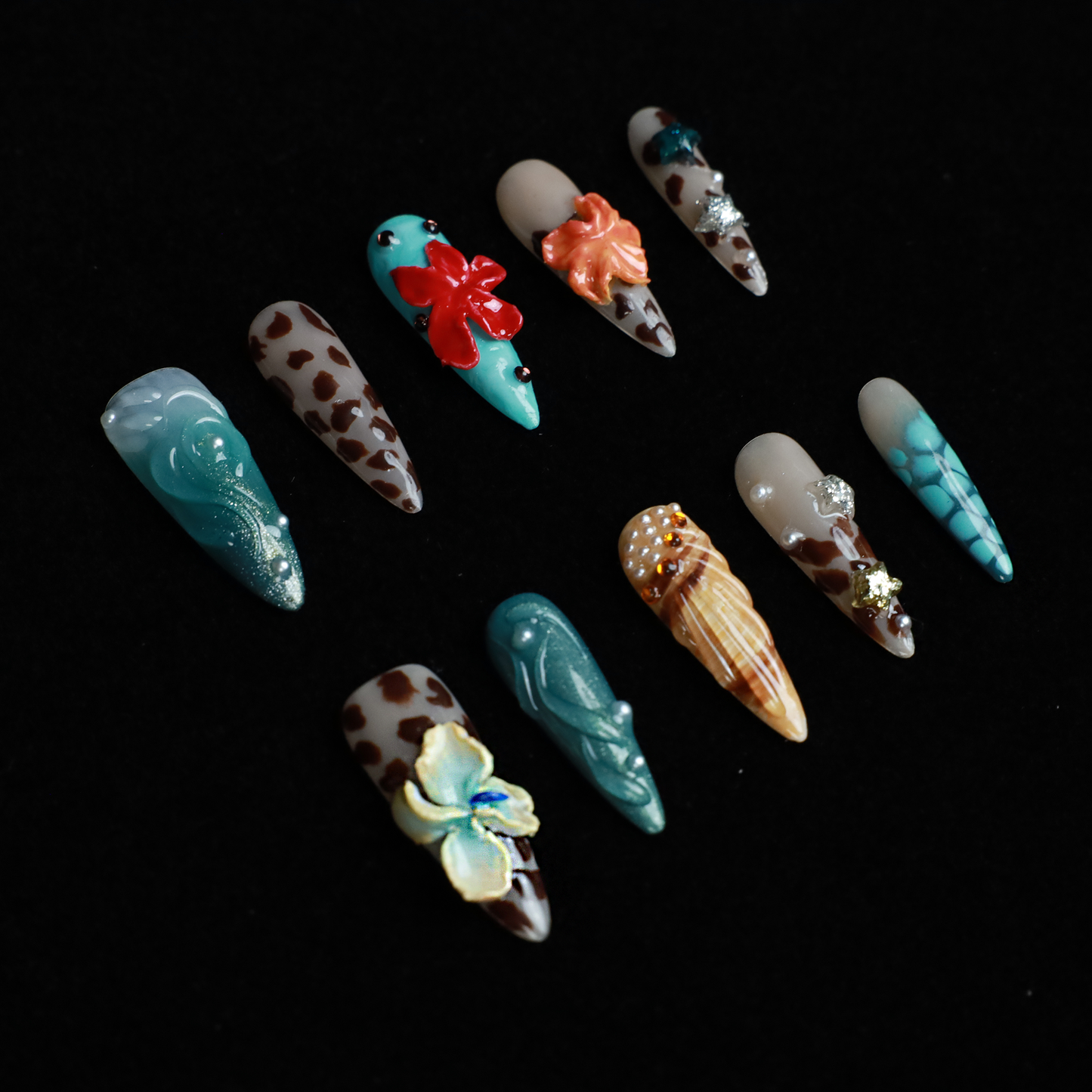Wild Coastal Charm Press-On Nails