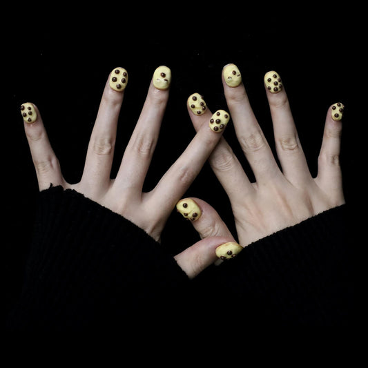 Spooky Dot Cute and Creepy Halloween Press-on Nails