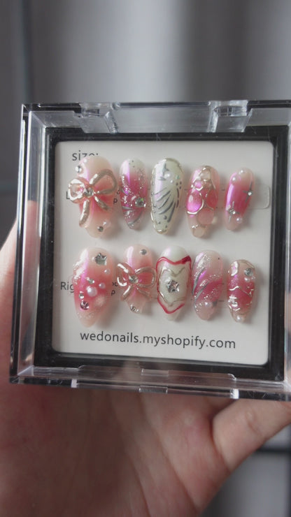 Blushing Charm Press-On Nails